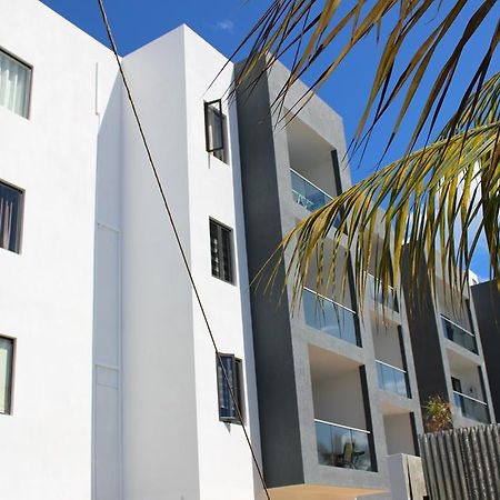 Flic en Flac Beach Penthouse Exterior foto